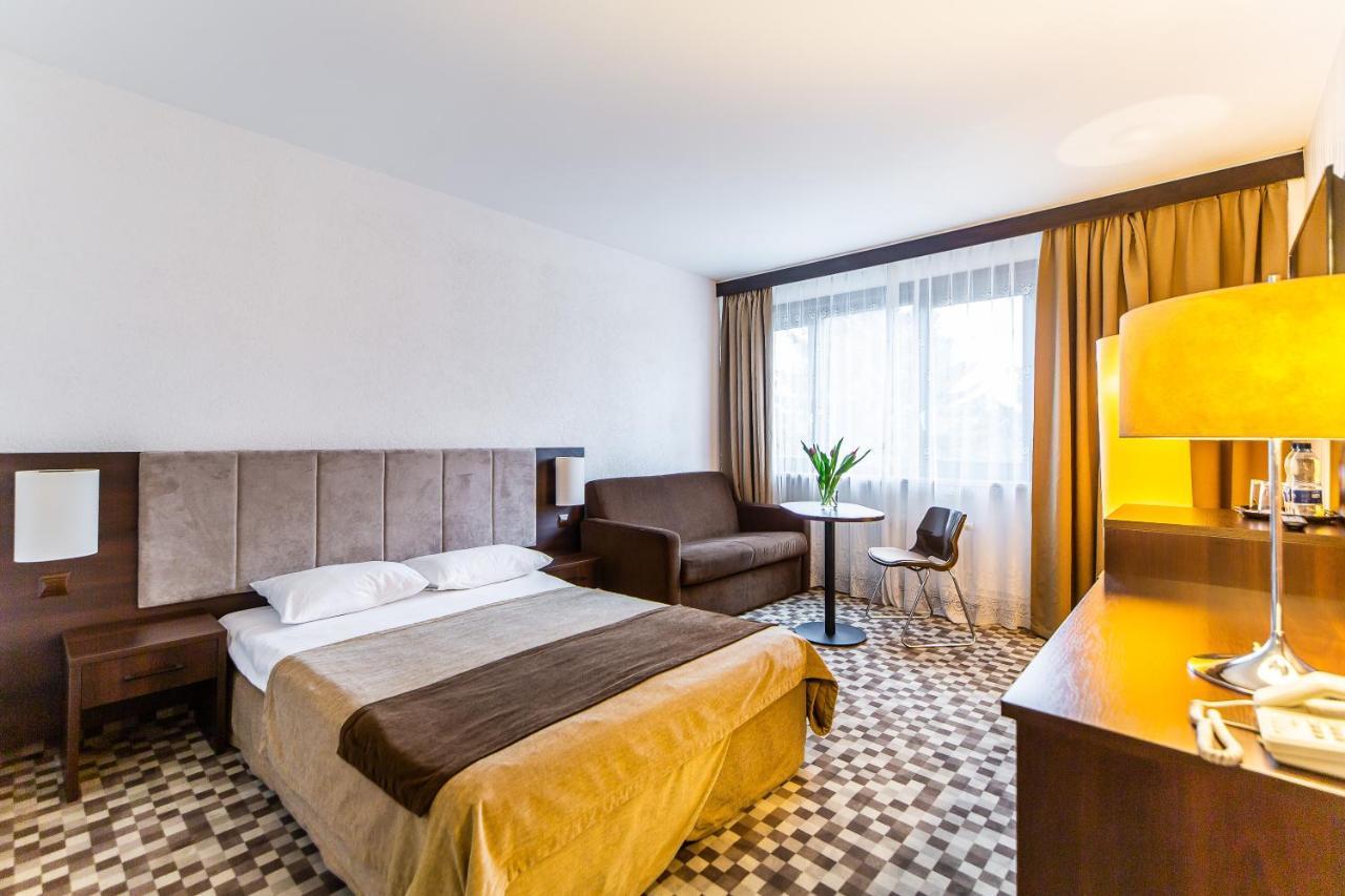 קולובז'ג Hotel Solny מראה חיצוני תמונה